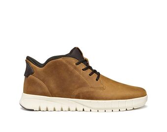 Chaussure à enfiler