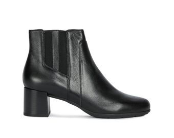 Bottine noire à talon