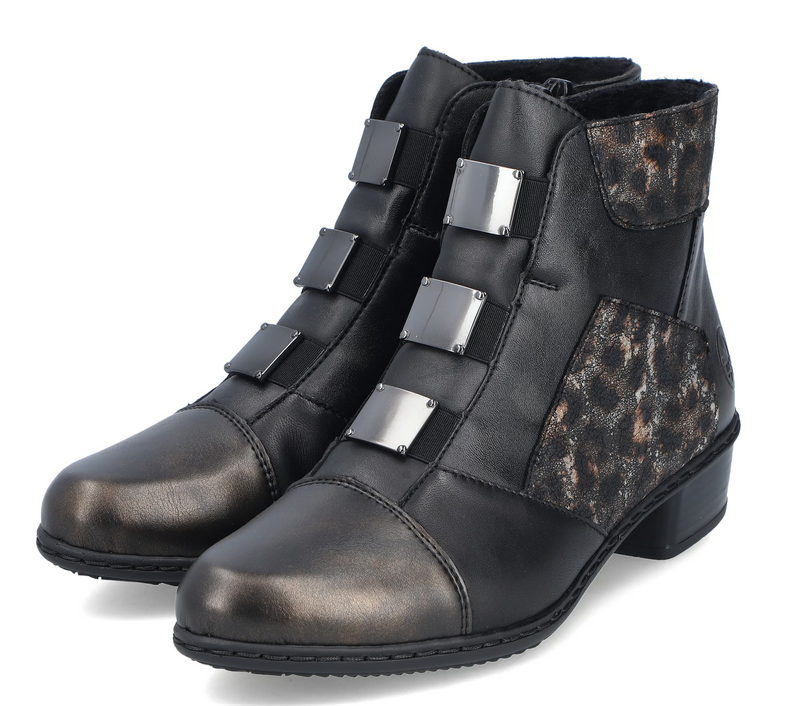 Bottine à petit talon