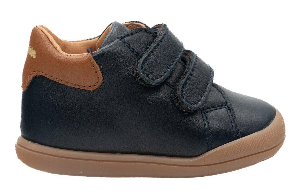Chaussure marine à scratch